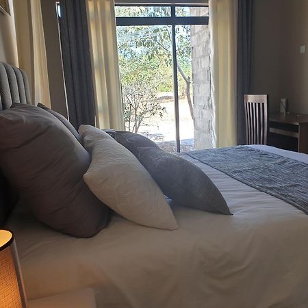 Villa Lombe, Off Great East Road, Silverest Silver Rest 외부 사진