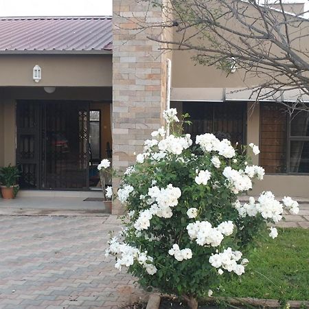 Villa Lombe, Off Great East Road, Silverest Silver Rest 외부 사진