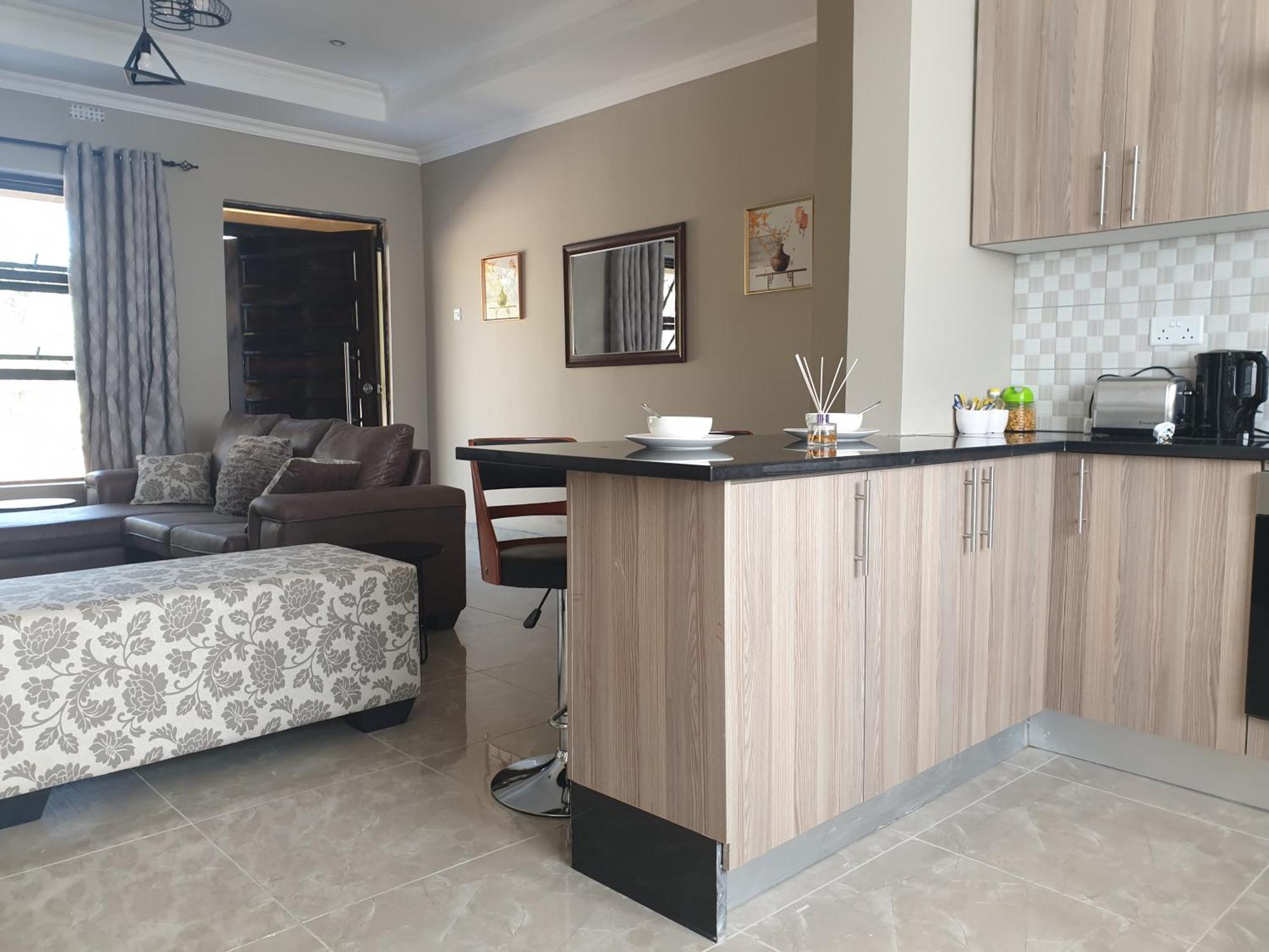 Villa Lombe, Off Great East Road, Silverest Silver Rest 외부 사진