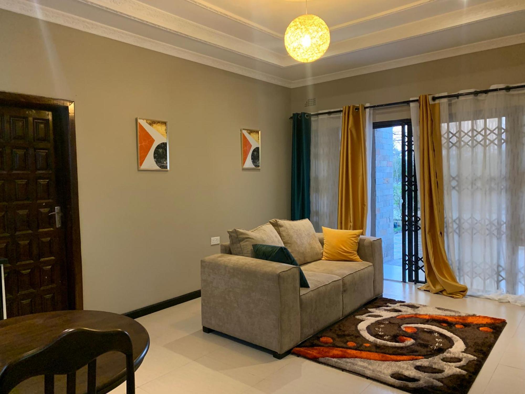 Villa Lombe, Off Great East Road, Silverest Silver Rest 외부 사진